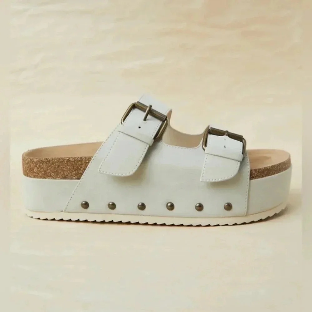 Altar'd State Serenna Platform Sandals NWT